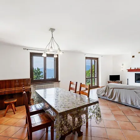 Casa Anna Hébergement de vacances San Zeno di Montagna